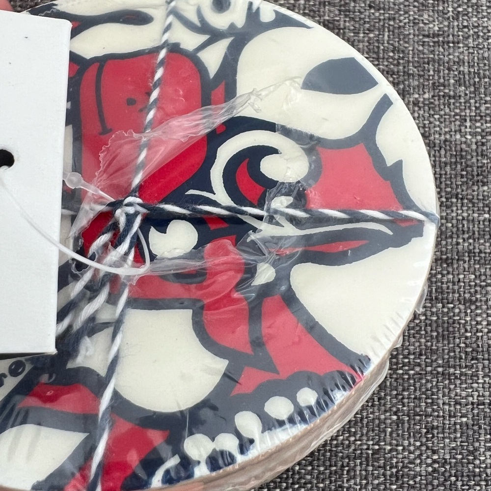 Vineyard Vines Target Whale Wooden Coaster Set of 4 Red White Blue NEW 2019 - Picture 3 of 8